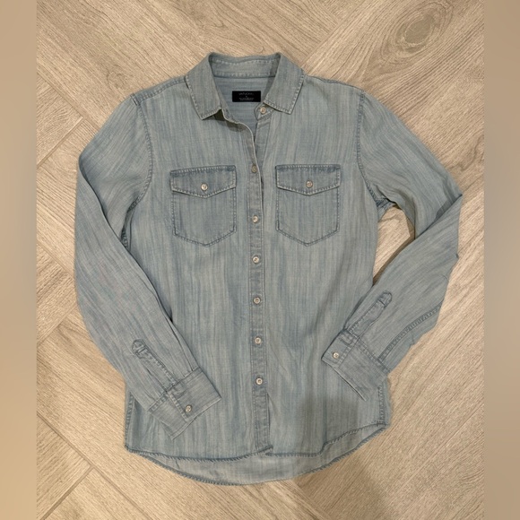 UNTUCKit Tops - Women’s Untuckit Shirt